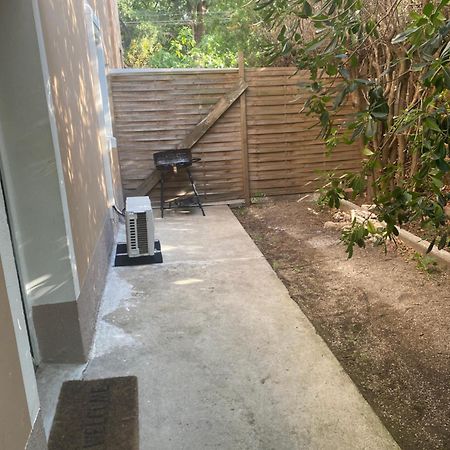 Spa Jardin Prive T3 Independant Dans Villa Morieres-les-Avignon Buitenkant foto