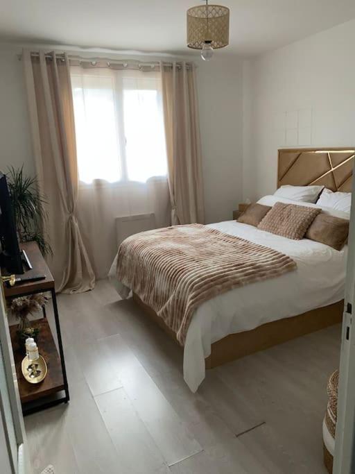 Spa Jardin Prive T3 Independant Dans Villa Morieres-les-Avignon Buitenkant foto